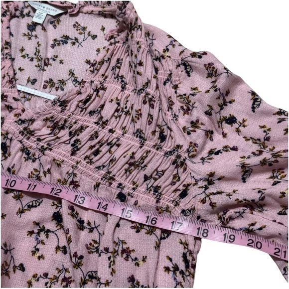 Lucky Brand Pink and Black Floral V-Neck Top with Flowing Sleeves Size S - Picture 8 of 12